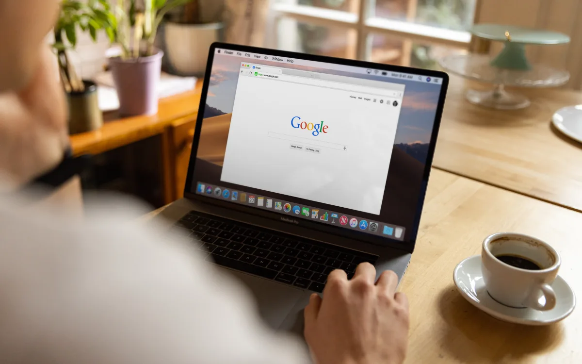 Negatywne słowa kluczowe w Google Ads: godzina pracy, która łata dziurawy budżet